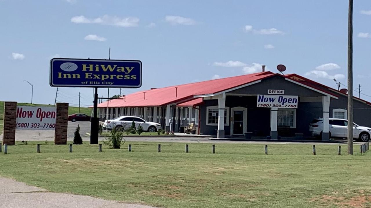 Hiway Inn Express Elk City Eksteriør bilde